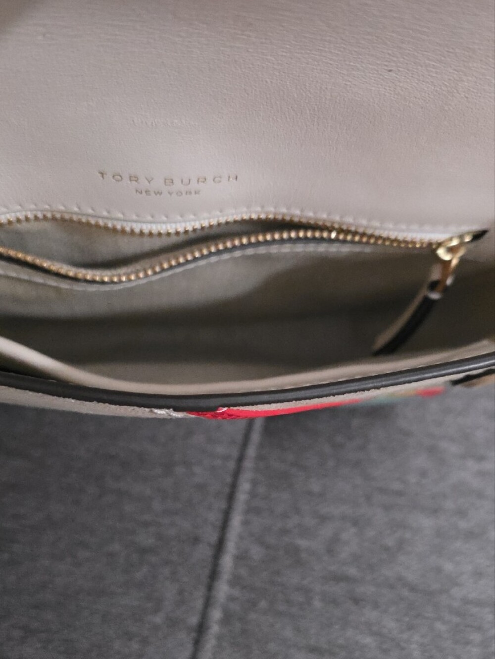 Tory Burch Cream Crossbody with Multicolor Diagonal Stripes - Picture 6 of 16